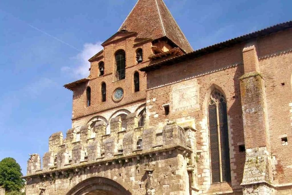 Appartement Entier Moissac Centre 30 M2 Calme Avec Cour Interieure Pour Velos A 50M Du Marche De Moissac Εξωτερικό φωτογραφία